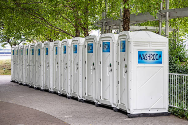 Best Portable toilet rental cost  in Leitchfield, KY